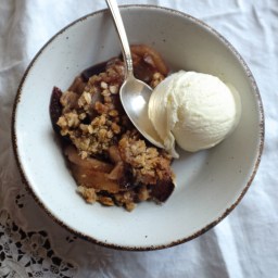 Apple Pear Plum Crumble